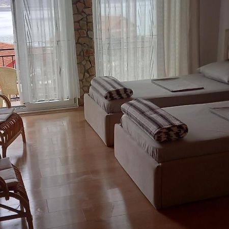 Roleo Guest House Lini 외부 사진