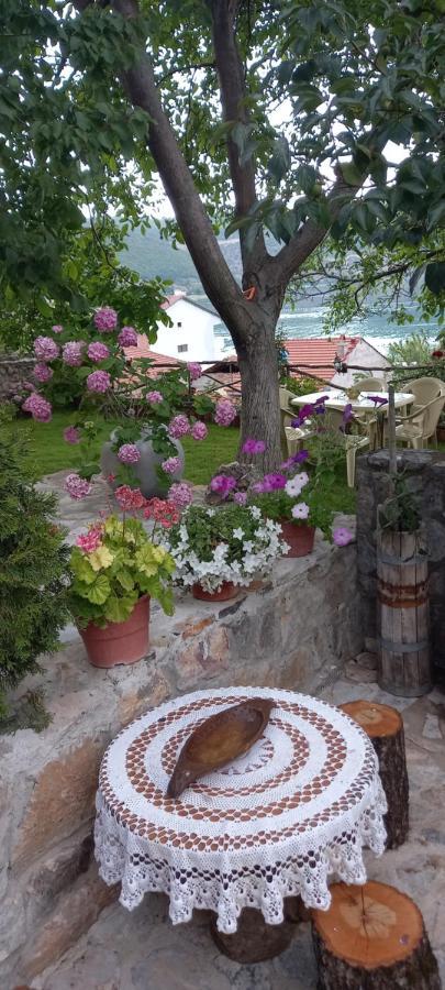 Roleo Guest House Lini 외부 사진