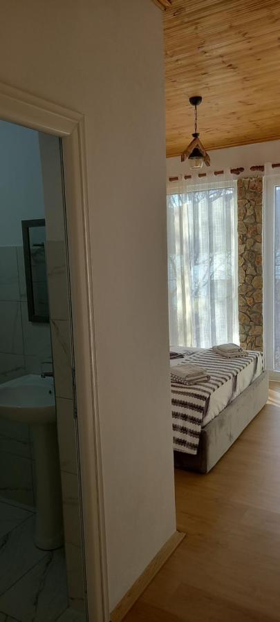 Roleo Guest House Lini 외부 사진