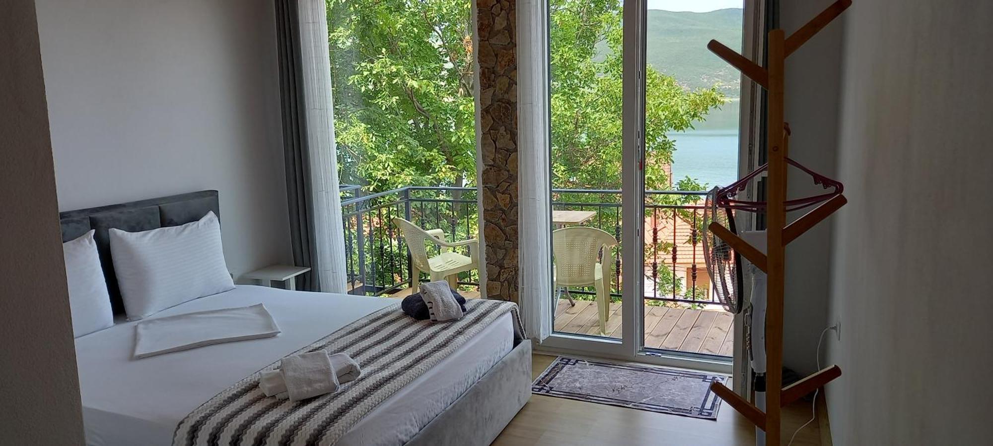 Roleo Guest House Lini 외부 사진
